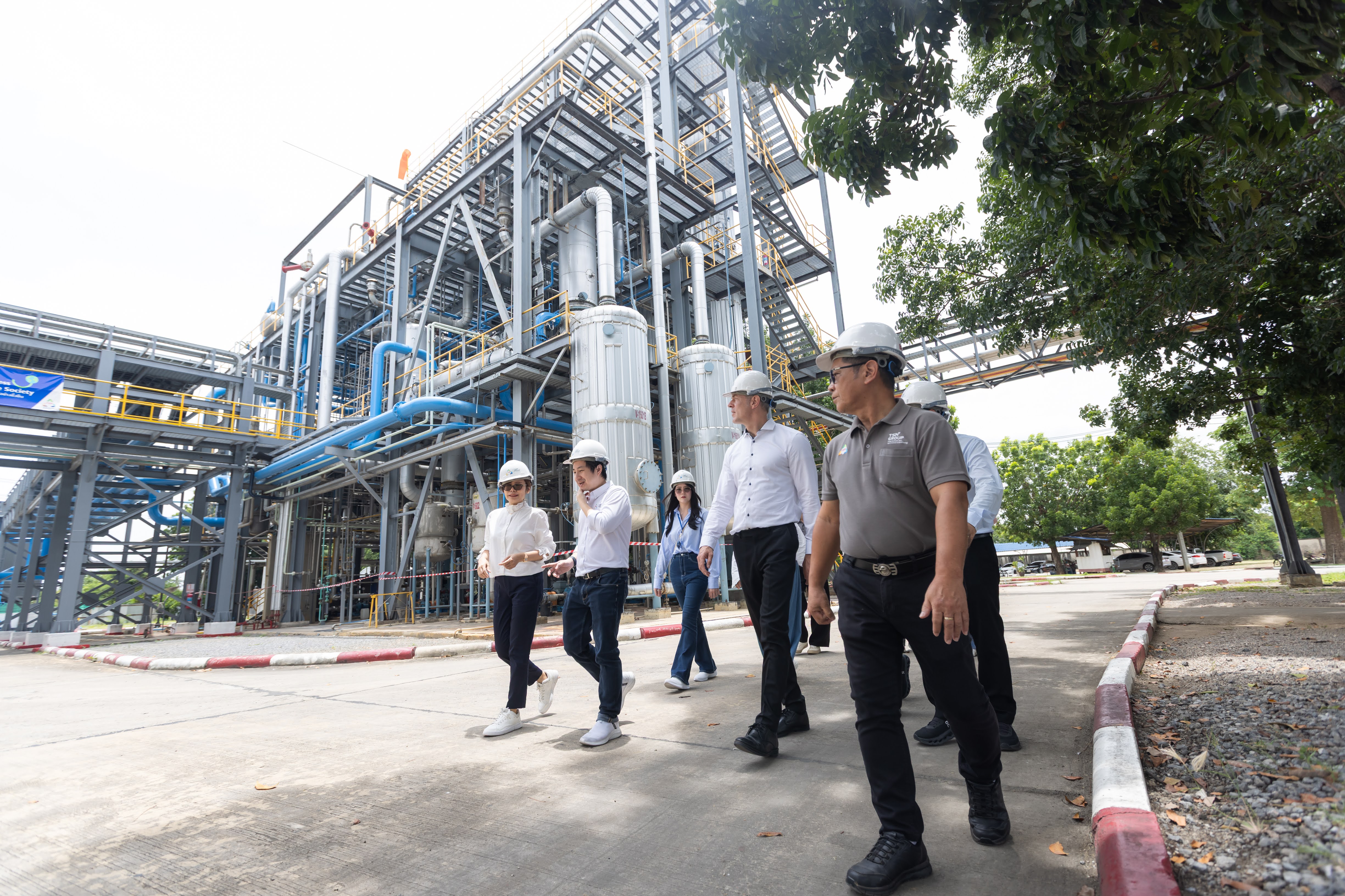 Hero Image Hero Image